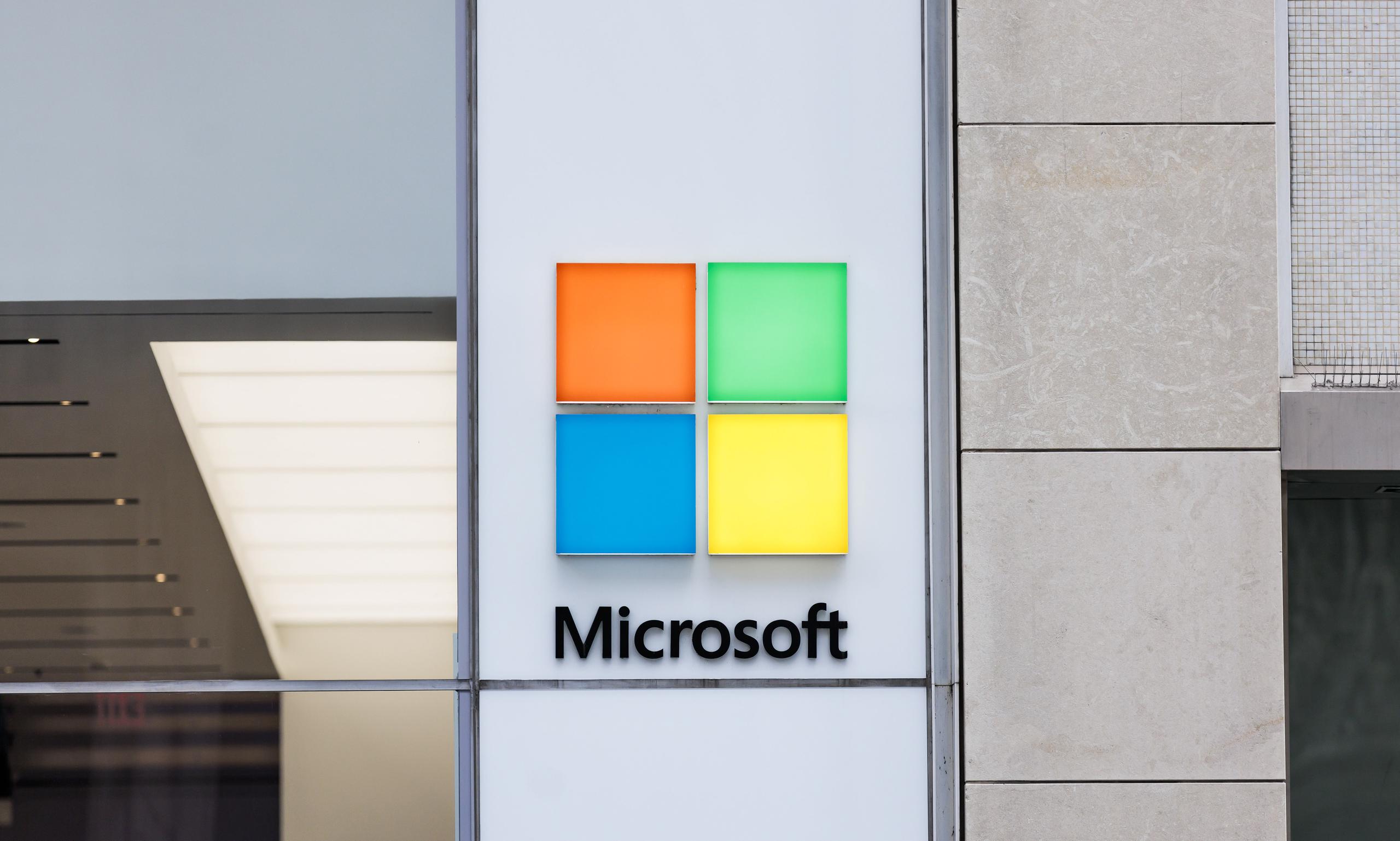 Slack, propiedad del fabricante de software de negocios Salesforce, alegaba que Microsoft abusaba de su posición de dominio para eliminar a la competencia.