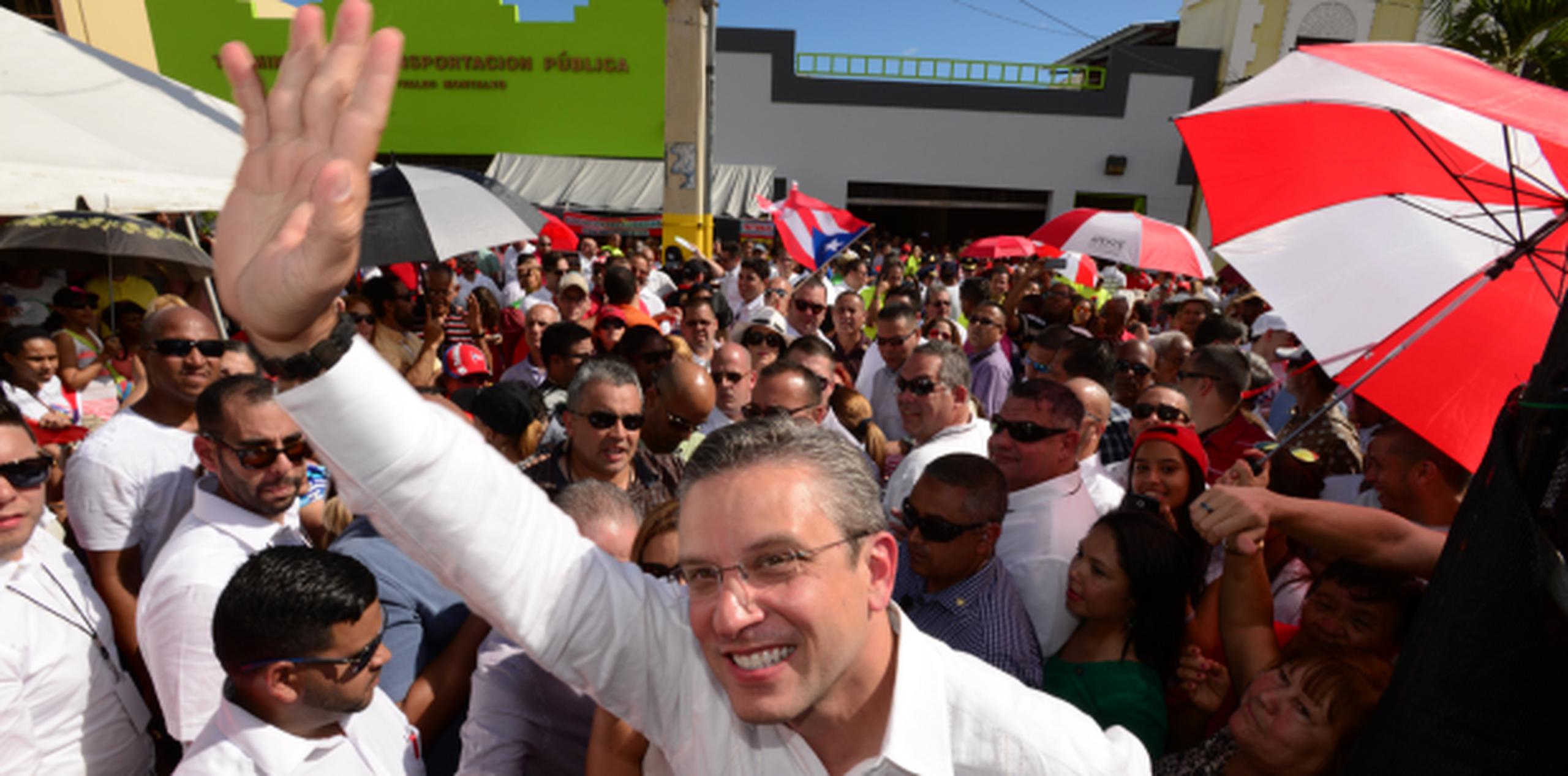 Cada año los líderes del PPD celebran el aniversario del Estado Libre Asociado. (Archivo)