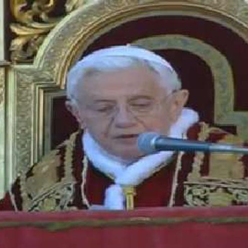 Benedicto XVI abandona su Pontificado