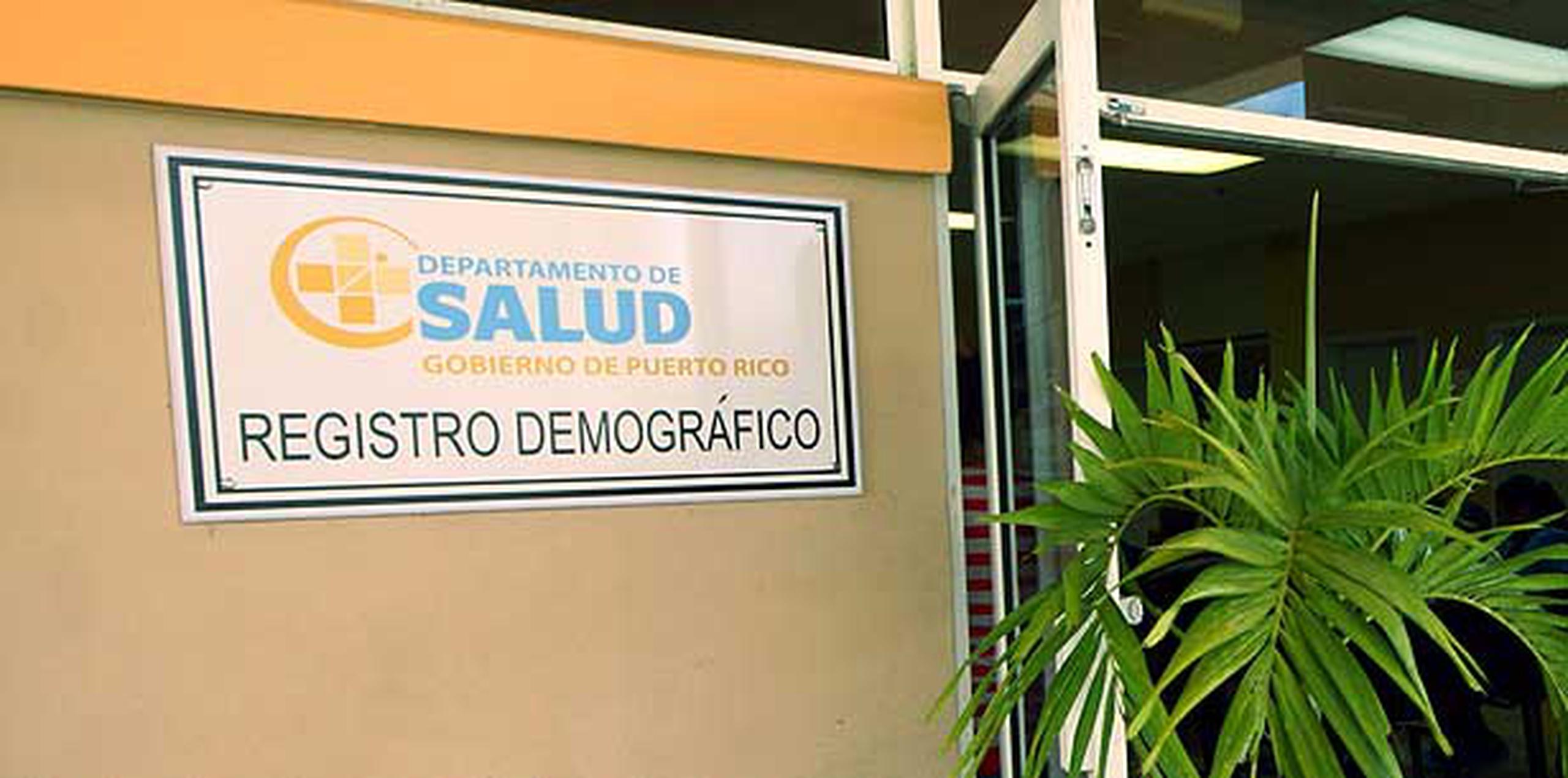 La oficina del Registro Demográfico está ubicada en el Centro de Diagnóstico y Tratamiento (CDT) de Vega Alta, en la carretera número 2. (Archivo)
