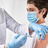¿Hay repercusiones si decides no vacunar a tus hijos?