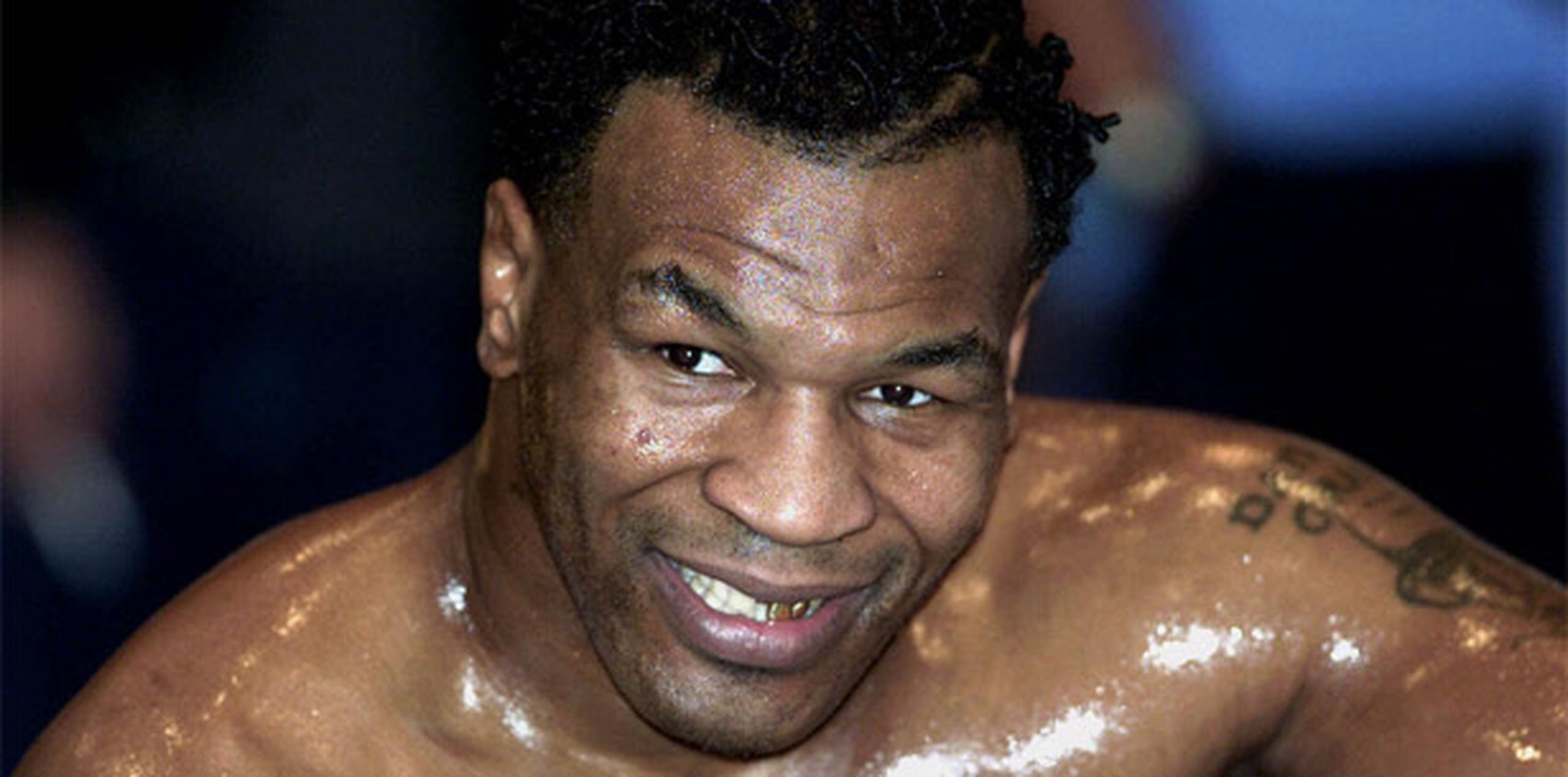 La leyenda de Tyson inició con sus contundentes nocauts. (Archivo)