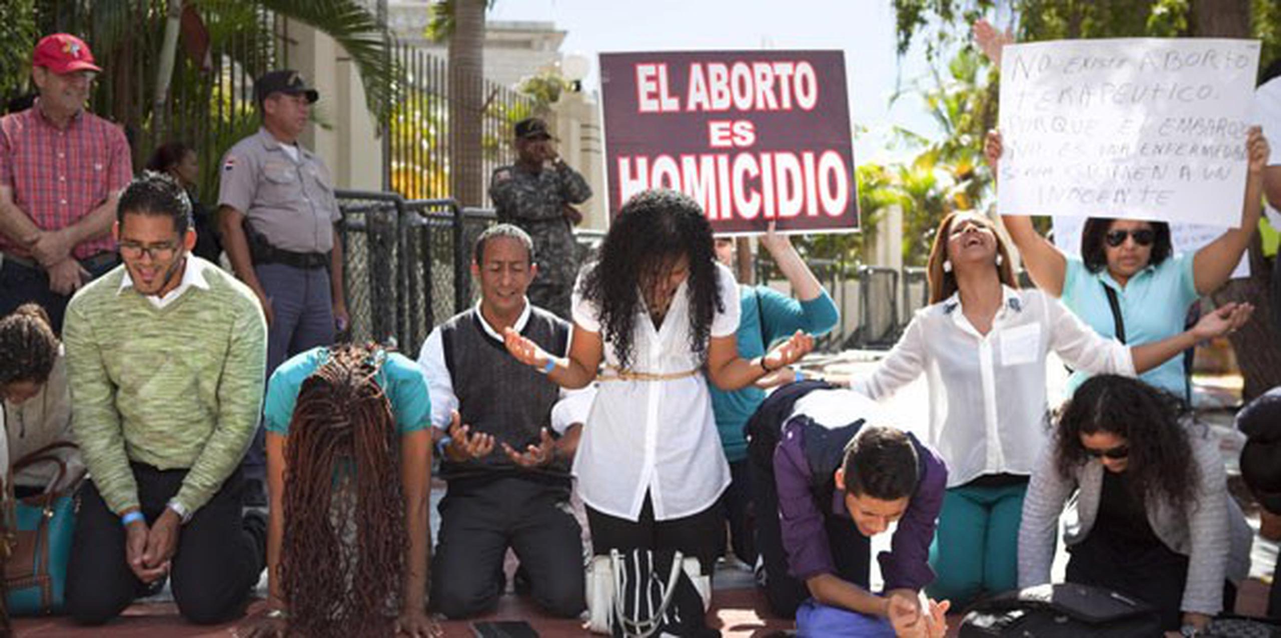 El aborto está prohibido en la constitución dominicana y código penal vigente. (EFE/Orlando Barría)
