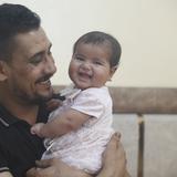 Niña que nació bajo los escombros del terremoto en Siria, cumple seis meses
