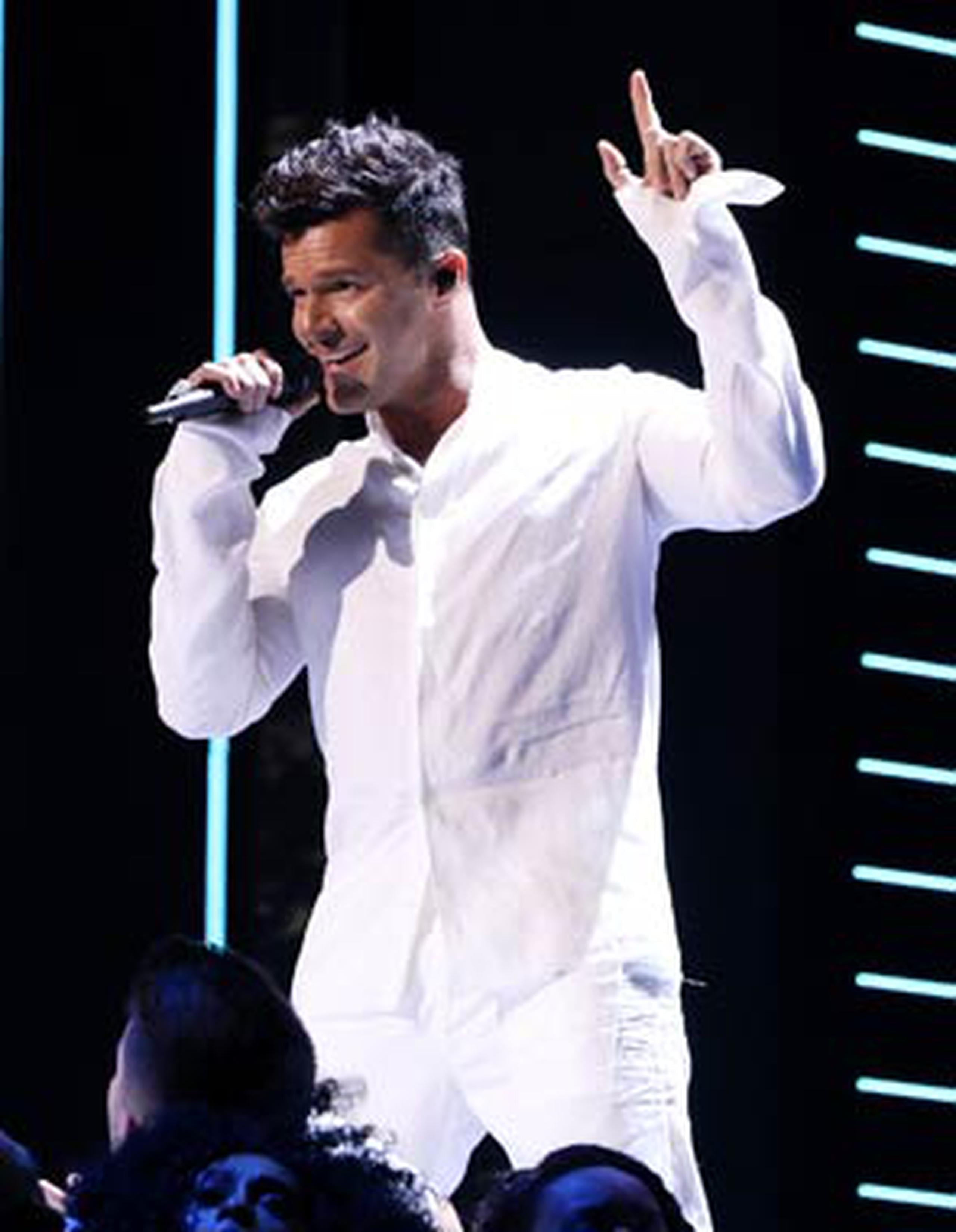 Ricky Martin interpretó "Vente pa' ca". (Suministrada/Univision)