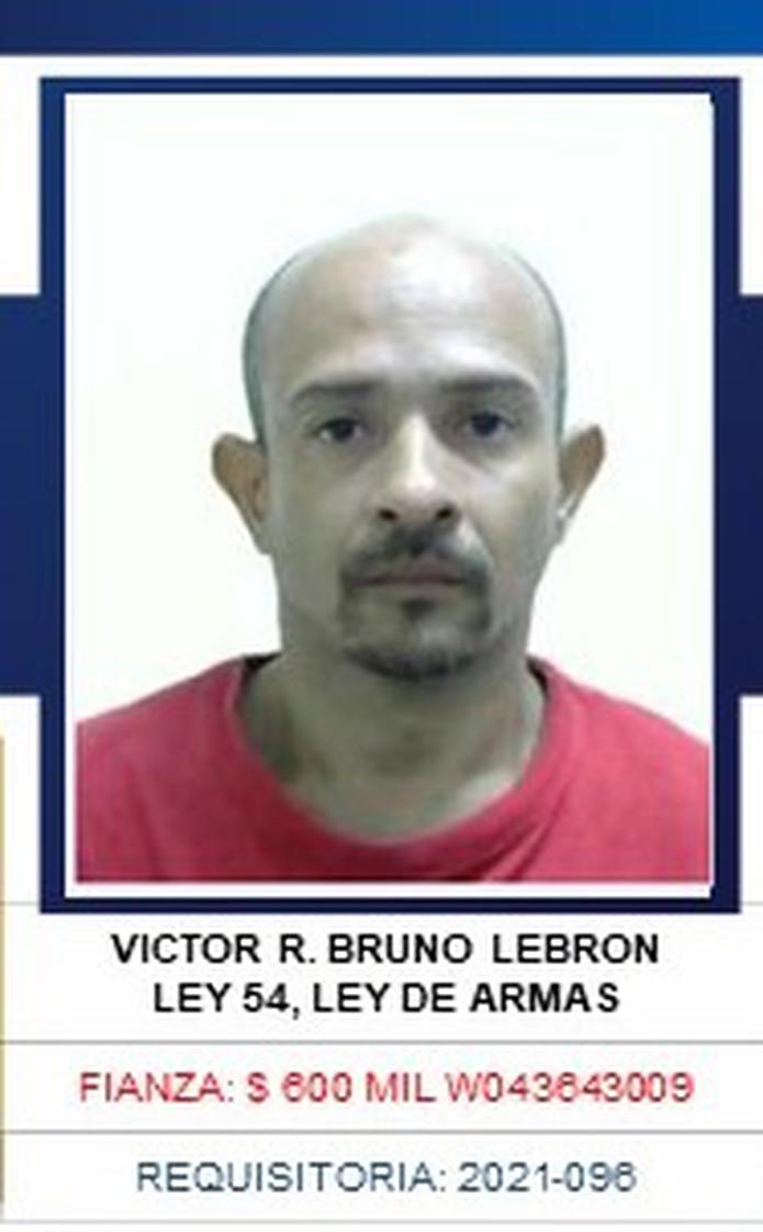 El fugitivo, identificado como Víctor R. Bruno Lebrón fue arrestado en el barrio La Fermina en Las Piedras.