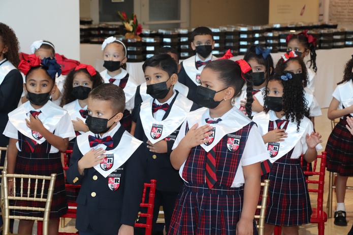 Un grupo de 60 estudiantes de la nueva escuela chárter LEAP STEAM + E Academy en San Juan fueron nombrados beneficiarios del Rugers Alfredo Santiago Endowed Scholarship Program.