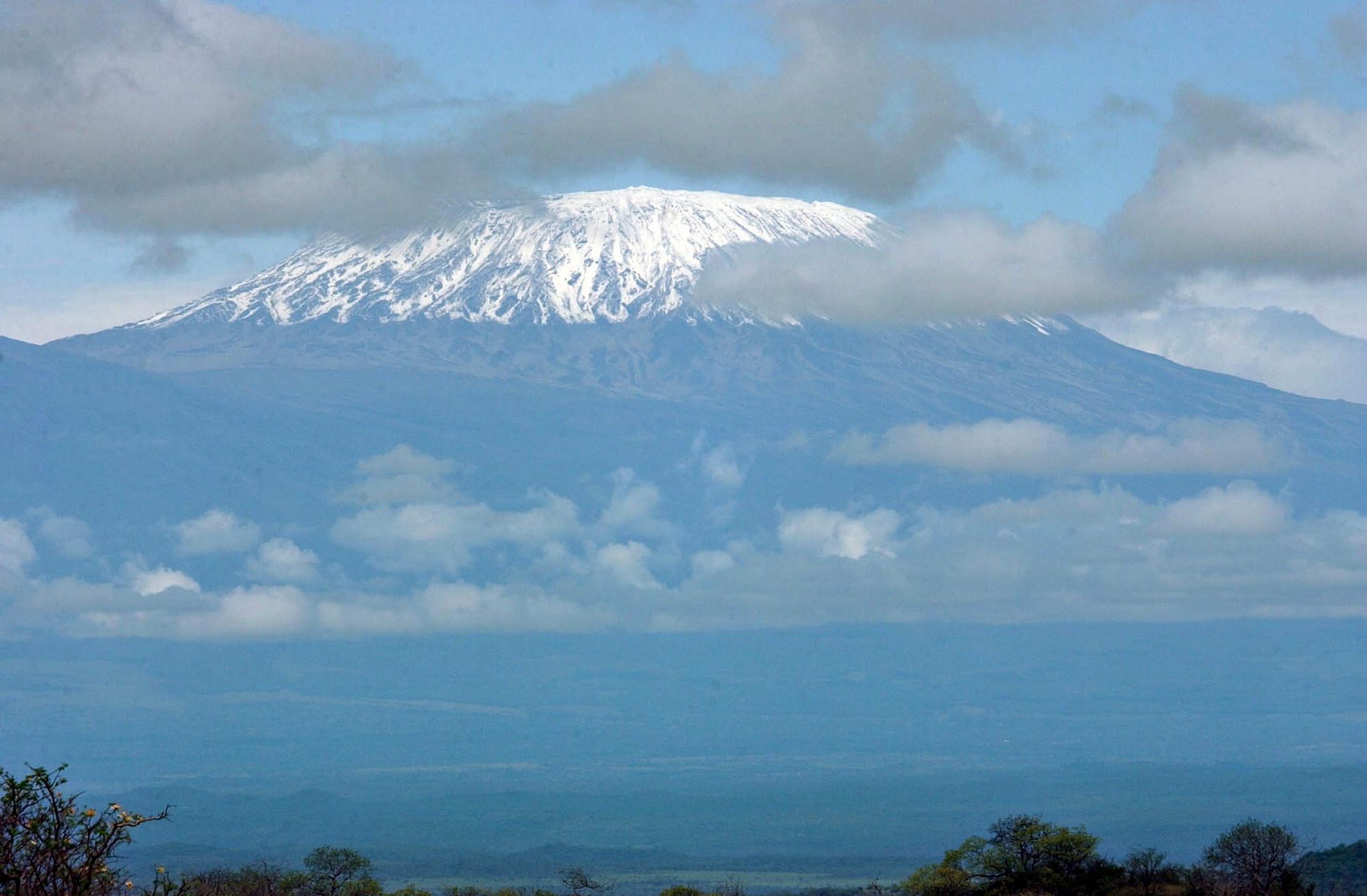 Vista de los glaciares del Monte Kilimanjaro.