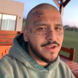 Christian Nodal muestra fotos de los tatuajes que se está borrando del rostro