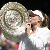 Wimbledon tiene una nueva reina en Elena Rybakina