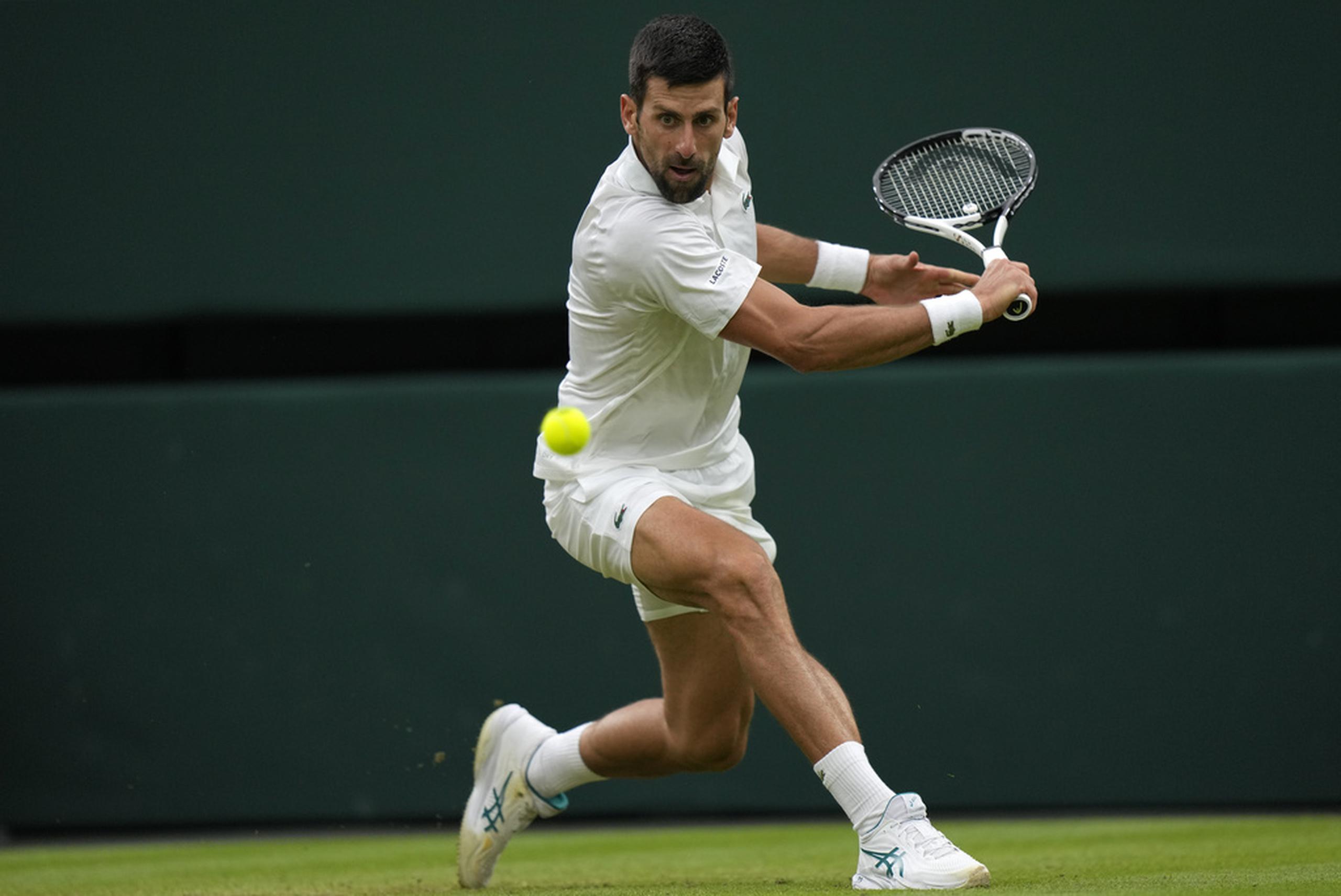 Novak Djokovic ha estado invencible en Wimbledon durante los pasados años.