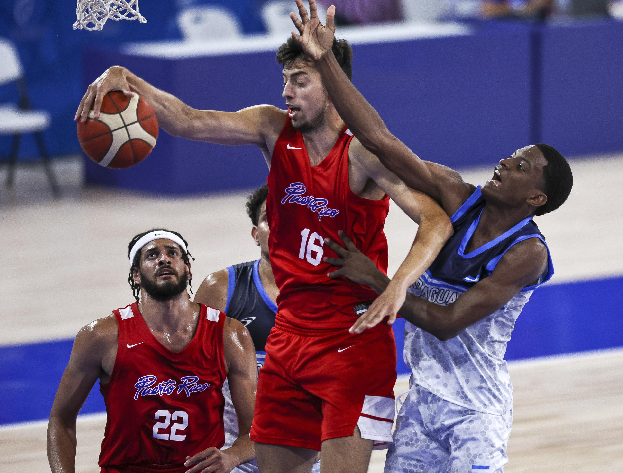 Otro equipo que no pudo revalidar el oro fue el de baloncesto, que en San Salvador finalizaron terceros.