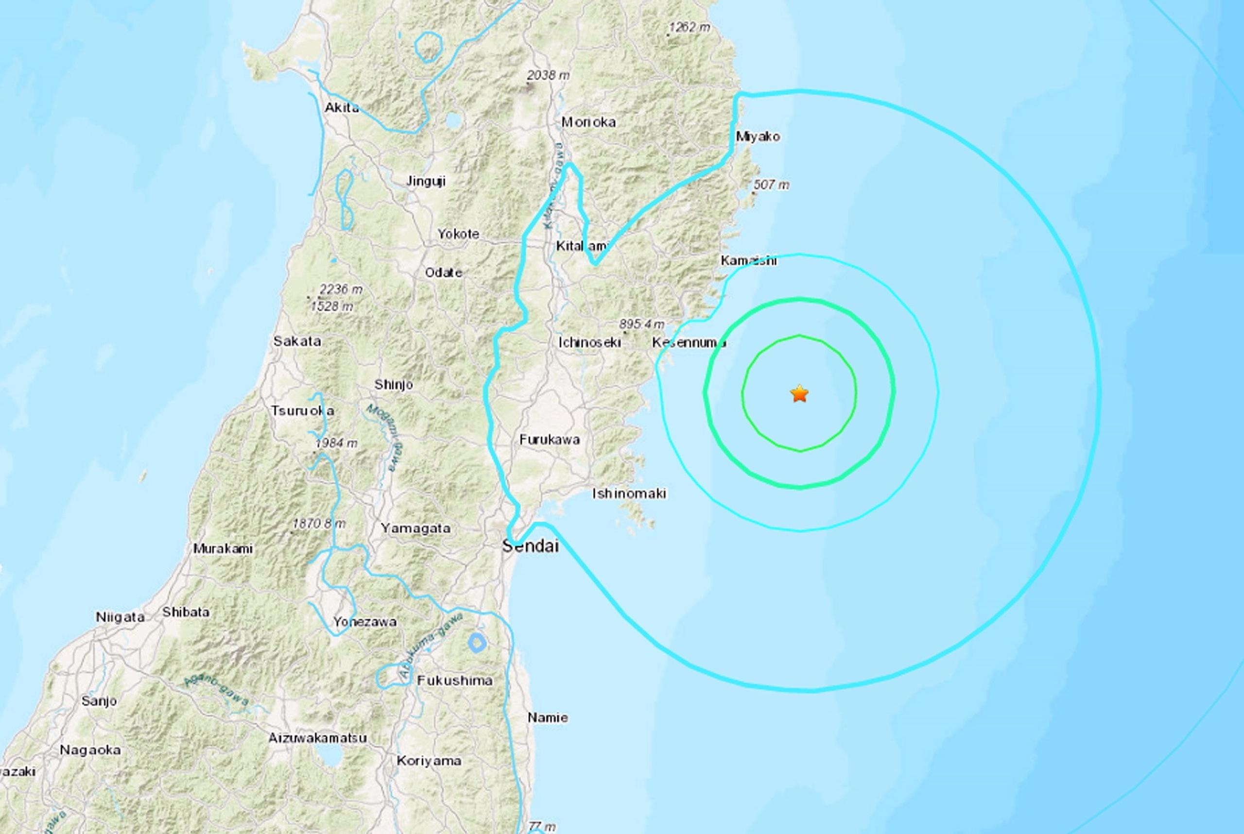 Seis minutos después del primer temblor hubo una réplica de magnitud 5.0.