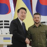 Zelensky agradece a presidente coreano su ayuda “para salvar vidas” 