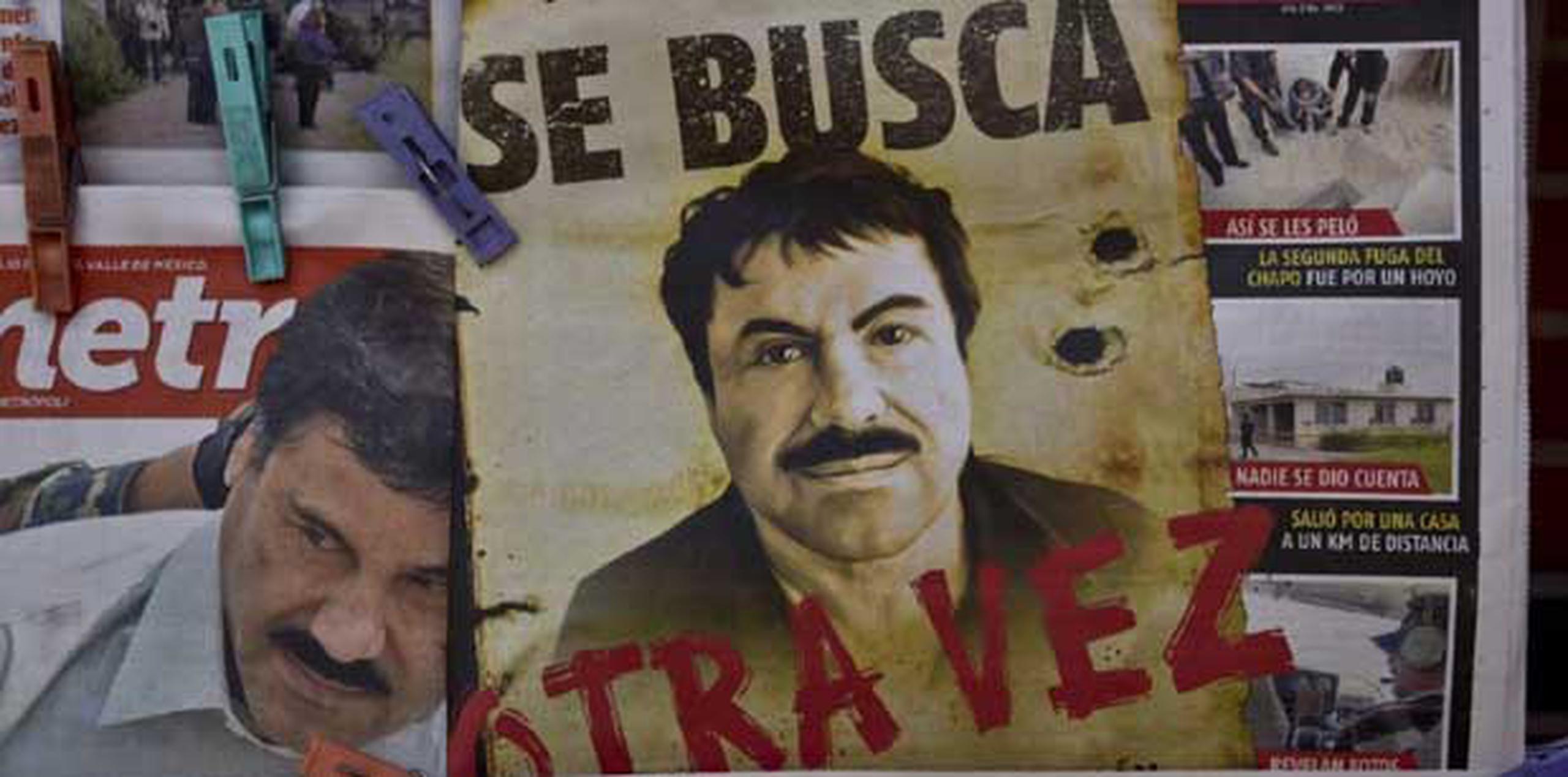 La noticia sobre la fuga del notorio narco acaparó hoy las portadas de los diarios impresos. (AFP)