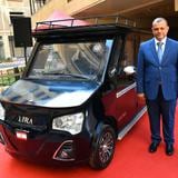 Presentan vehículo eléctrico-solar en el Líbano