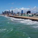 Ciudad brasileña se moviliza ante la amenaza del mar por el cambio climático 