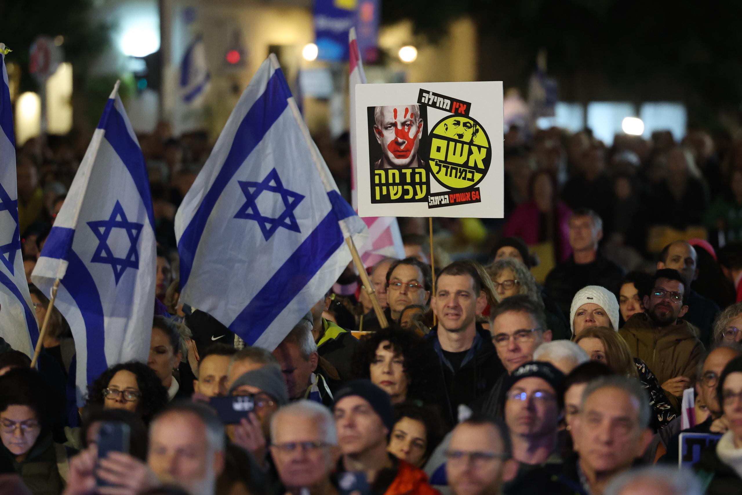 La presión para una tregua también llega desde el interior de Israel, donde más de 15,000 israelíes participaron de una marcha desde Reim, hasta Jerusalem.