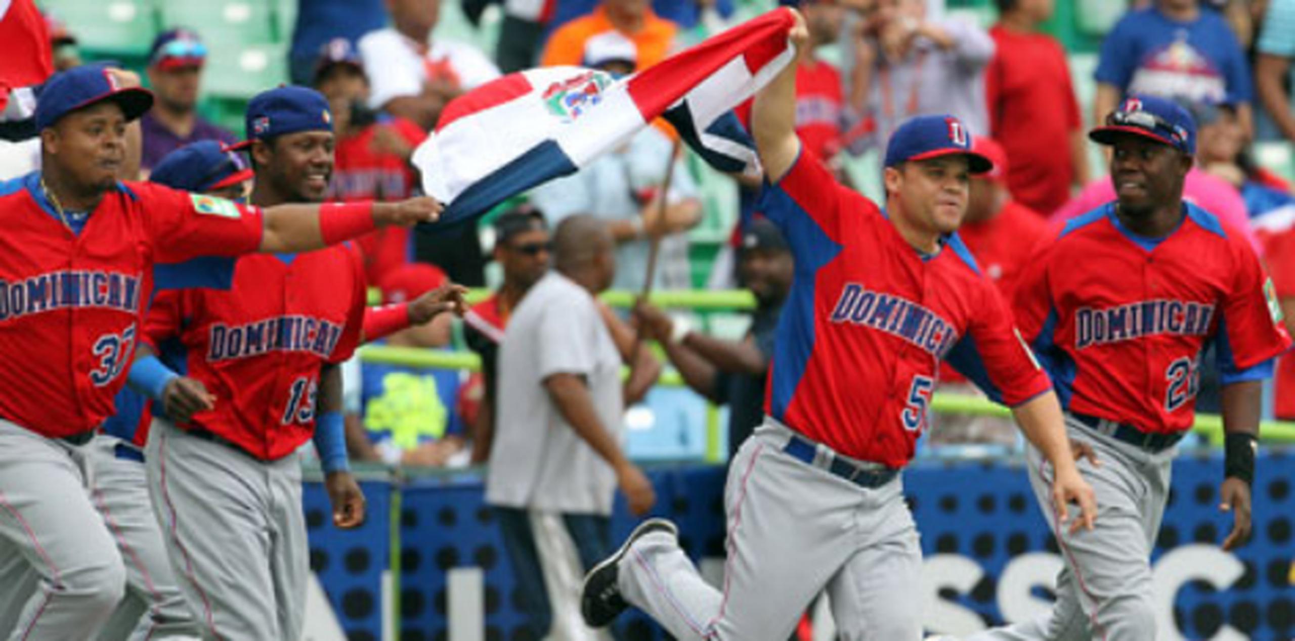 Los dominicanos se alzaron con su segunda victoria consecutiva al vencer esta tarde a el equipo de España en el segundo juego. (luis.martinez@gfrmedia.com)