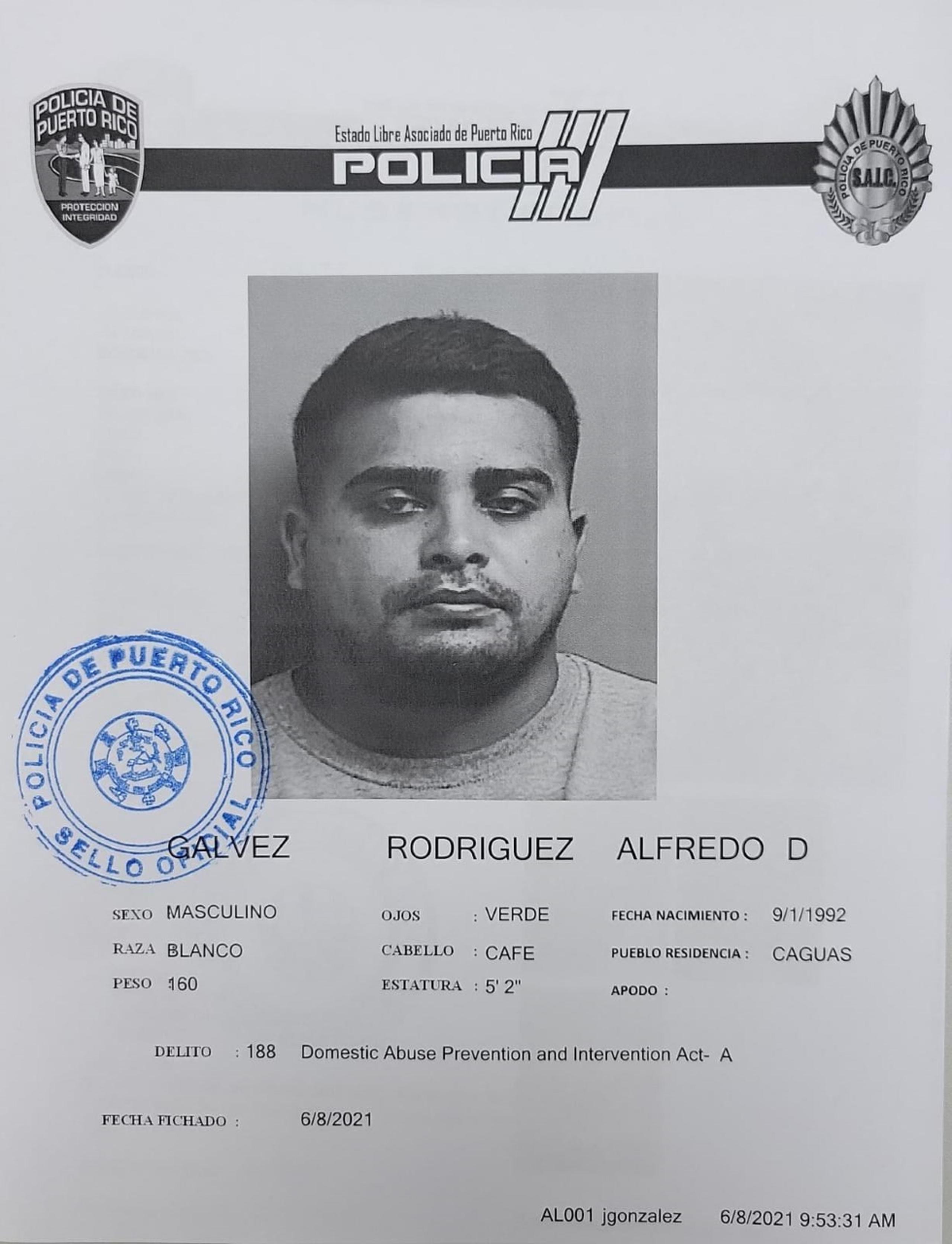 Alfredo D. Gálvez Rodríguez de 36 años, quedó en libertad al prestar una fianza de $50,000.