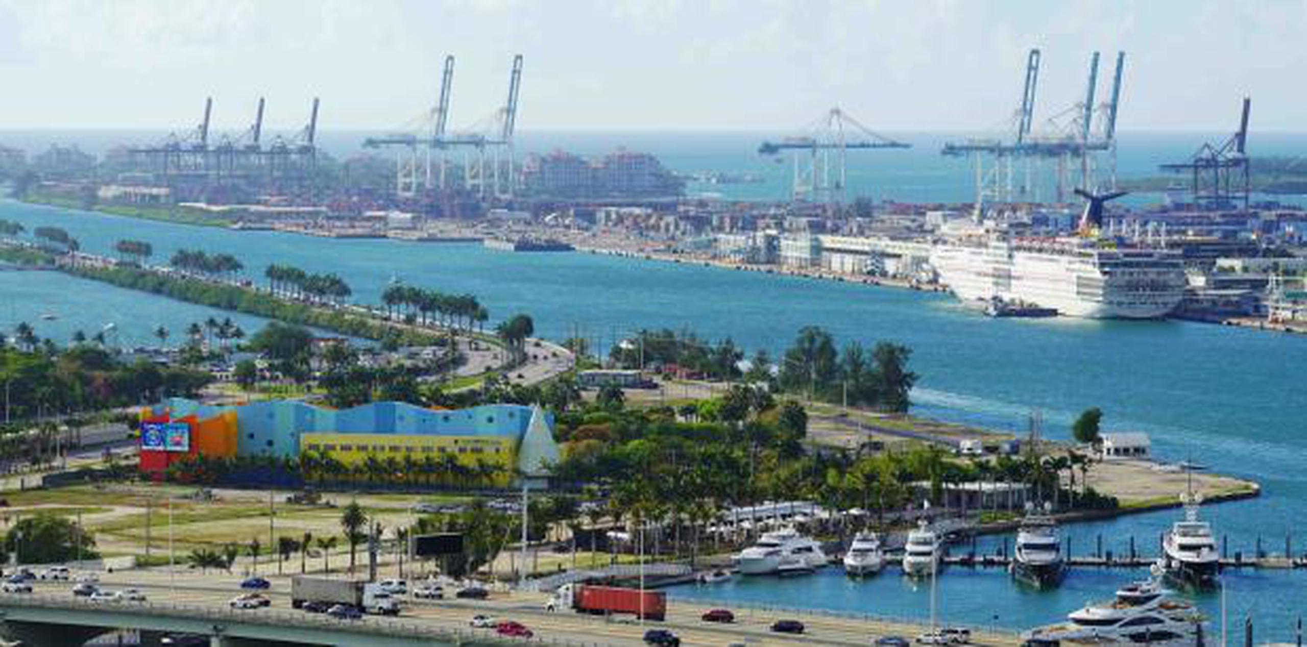 PortMiami recibe más de 5.5 millones de pasajeros de cruceros al año. (Shutterstock)