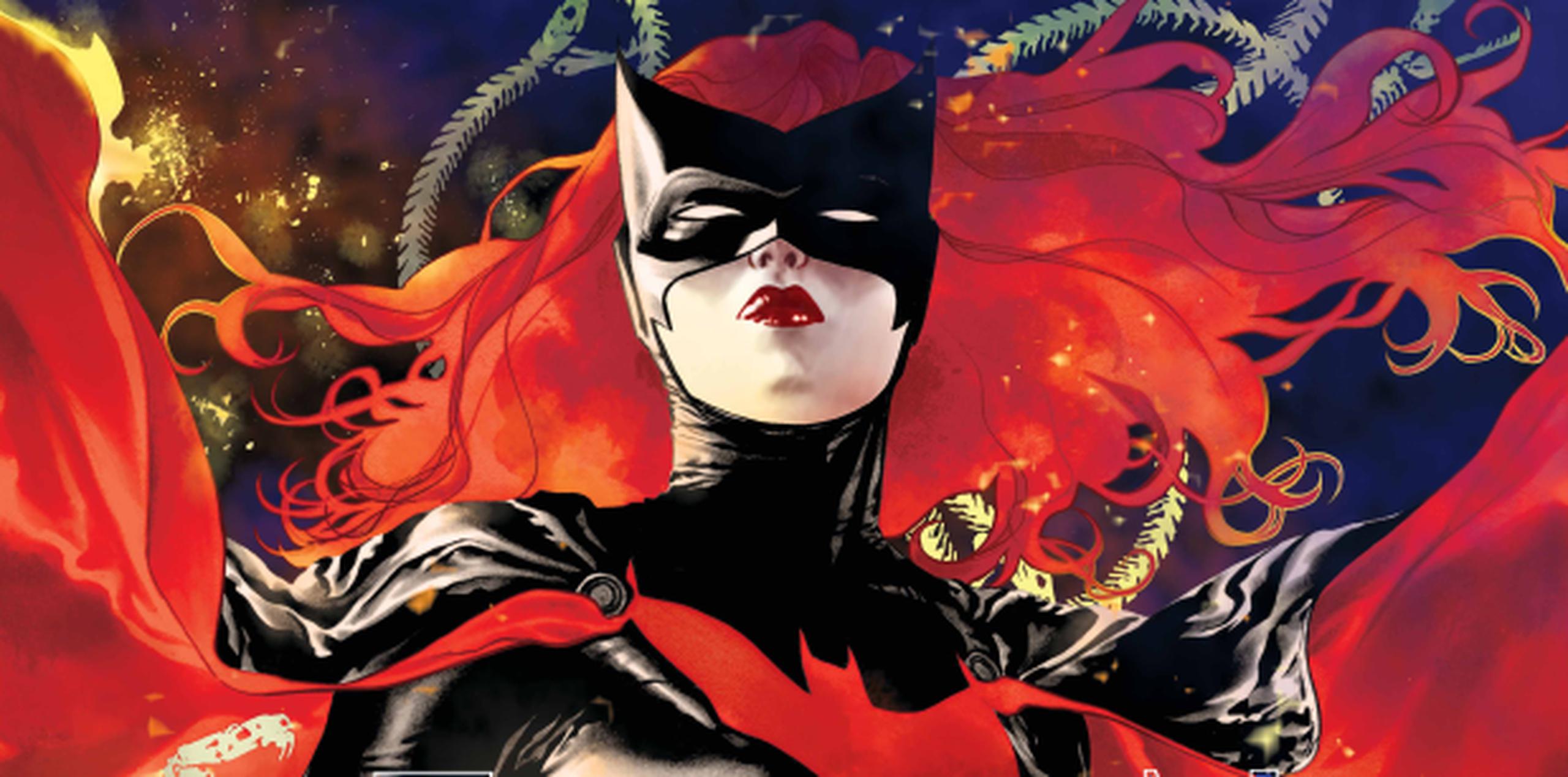 Una inusual mezcla de suspenso y horror enmarcado en un exquisito arte y llamativas portadas es parte del éxito de la serie Batwoman.