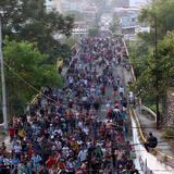 Parte “viacrucis” migratorio con 5,000 migrantes desde el sur de México 