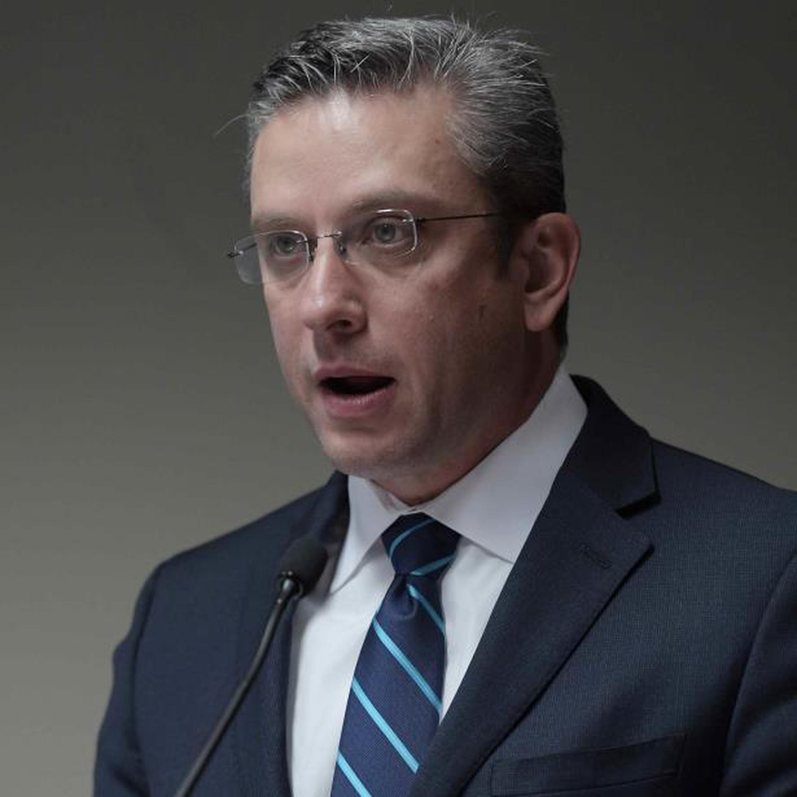 Alejandro García Padilla se une a equipo de NotiUno - Primera Hora