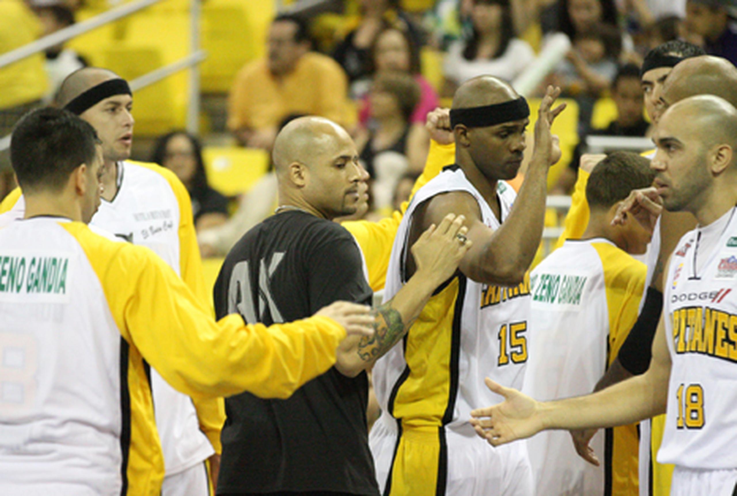 Arecibo le da una paliza a Guaynabo Primera Hora