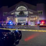 Muere segunda víctima de tiroteo en centro comercial de California