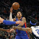 NBA suspende 11 jugadores por trifulca en juego entre Magic y Pistons