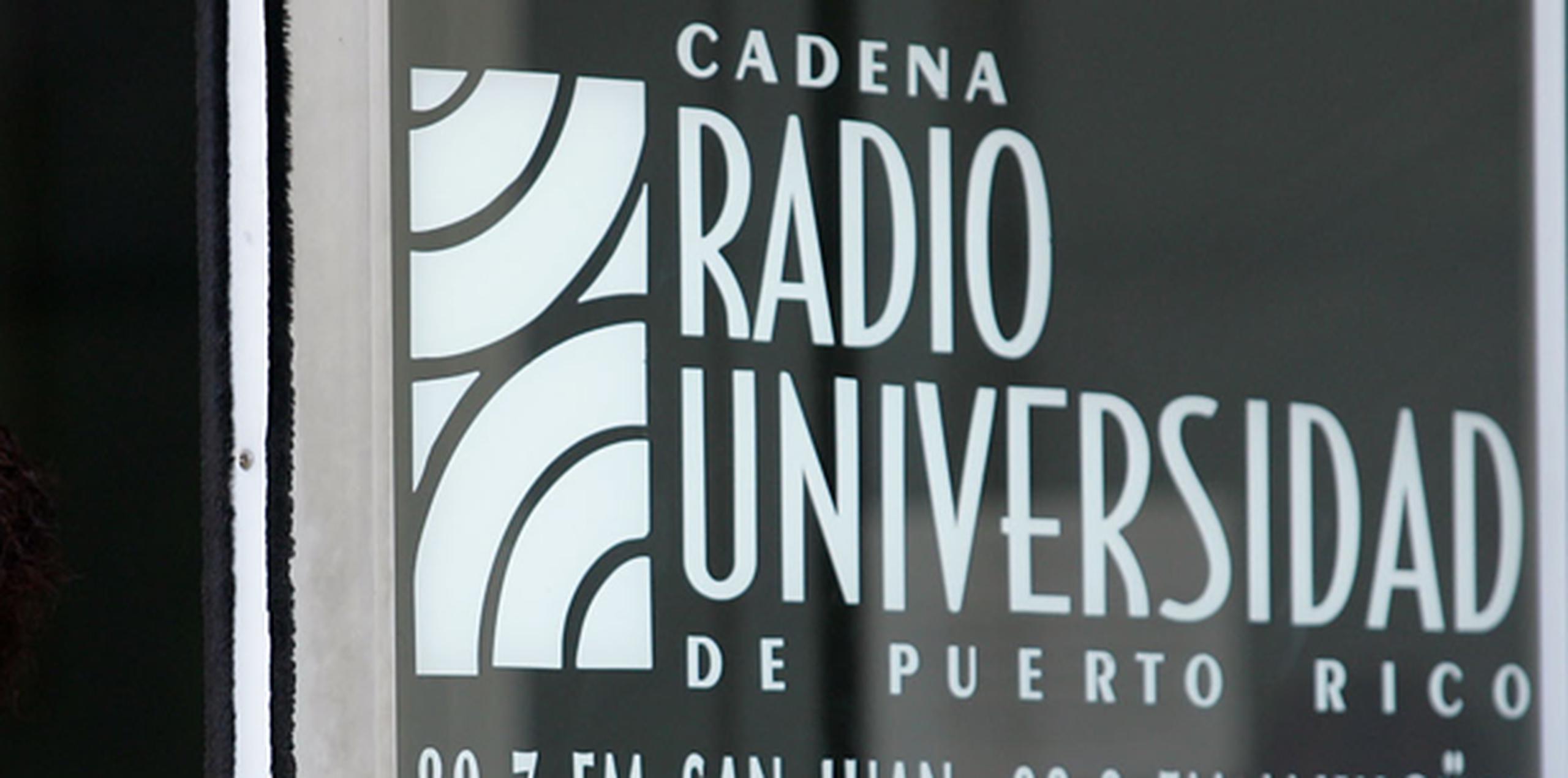 El público también puede mantenerse atentos a los acontecimientos diarios más recientes a través de las redes sociales en Facebook: Cadena Radio Universidad y en Twitter: @radioupr. (Archivo)