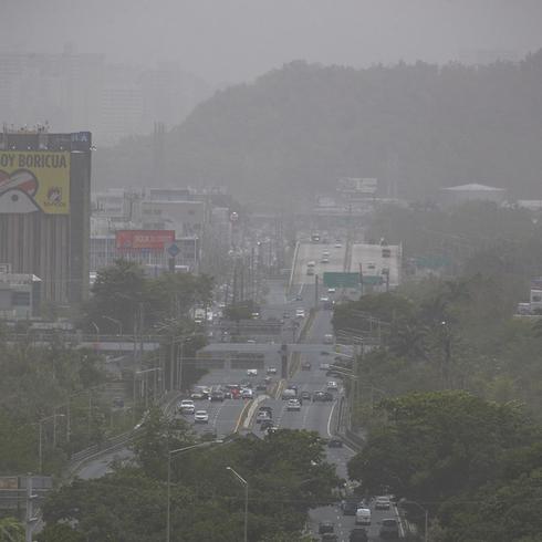 La hora del tiempo: Puerto Rico entre la bruma y la lluvia