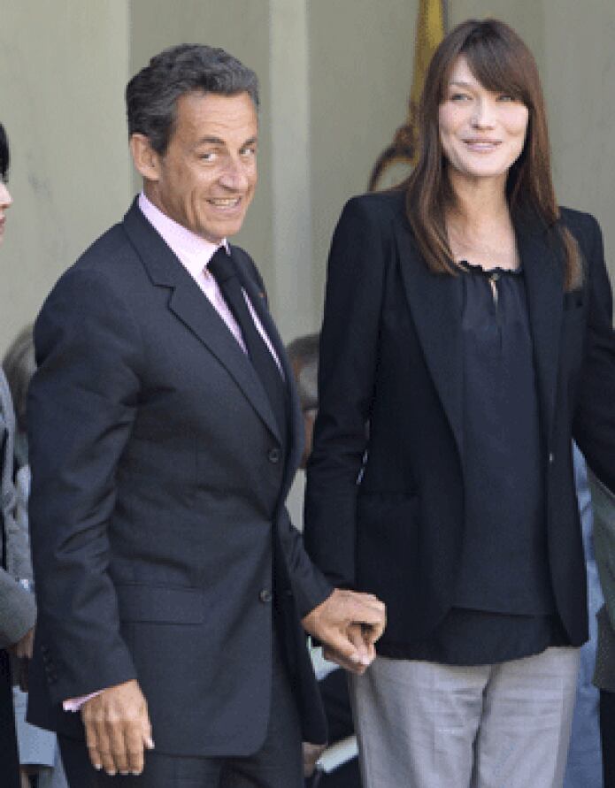 Nicolas Sarkozy Visita Clinica Donde Nacera Su Bebe Primera Hora