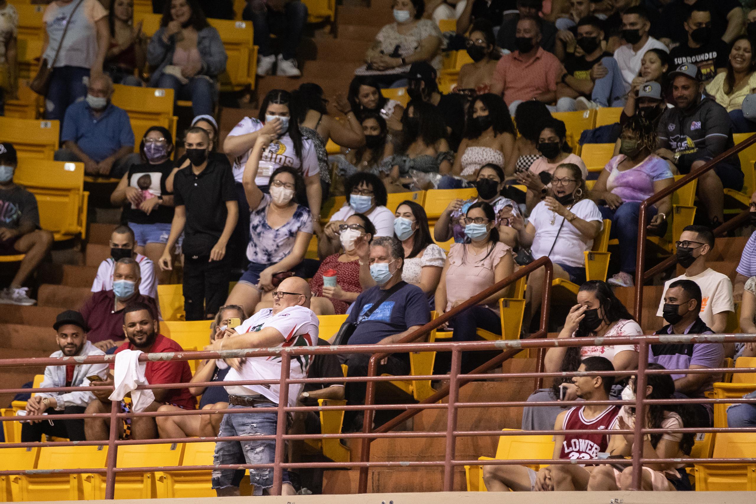 El sábado, el regreso de José Juan Barea al Palacio de los Deportes de Mayagüez para enfrentarse con sus Cangrejeros a los Indios atrajo una buena multitud.