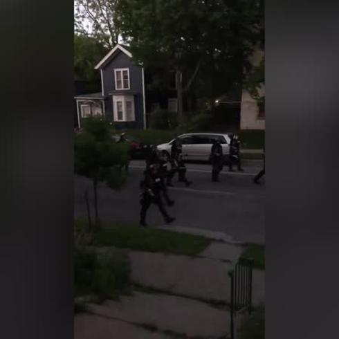 Escalofriante intervención policiaca en Minneapolis