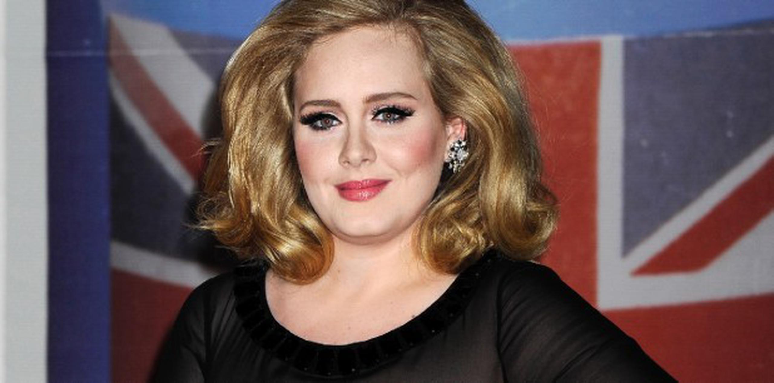 El primer disco de Adele vendió siete millones de copias en todo el globo y se colocó en el número uno de las listas de éxitos en el Reino Unido. (Archivo)