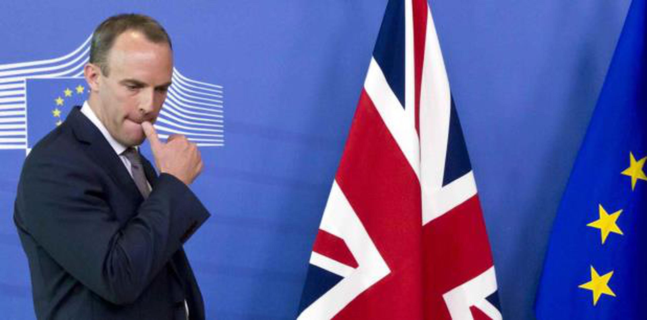El ministro británico para la salida de la Unión Europea (UE), Dominic Raab, fue uno de los renunciantes. (AP)
