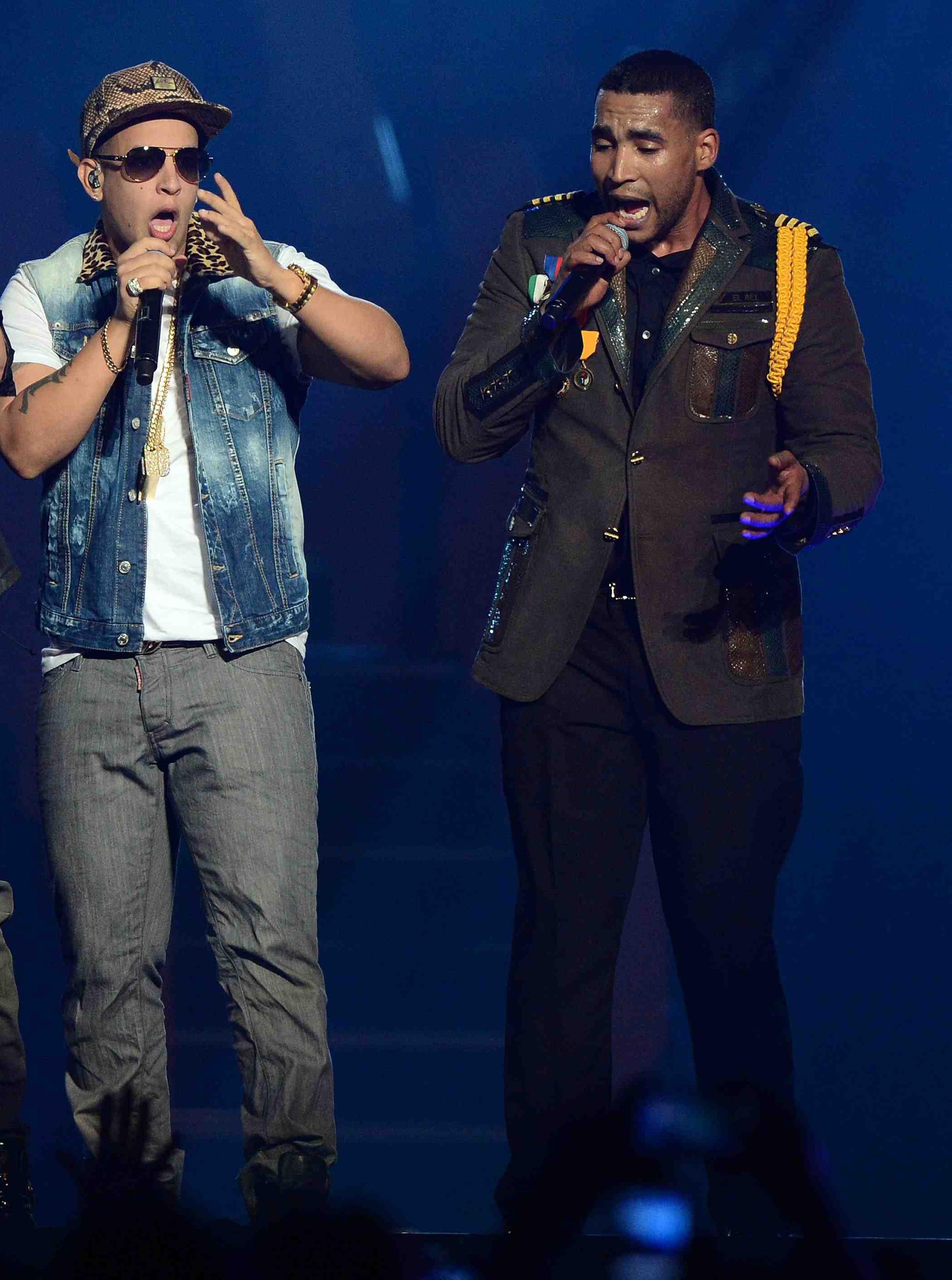 Luego de años de enemistad, Daddy Yankee y Don Omar comparten el escenario, “compitiendo” por ser el rey del reguetón en su gira compartida The Kingdom.