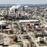 Incendio en una refinería de ExxonMobil en Texas deja cuatro heridos 
