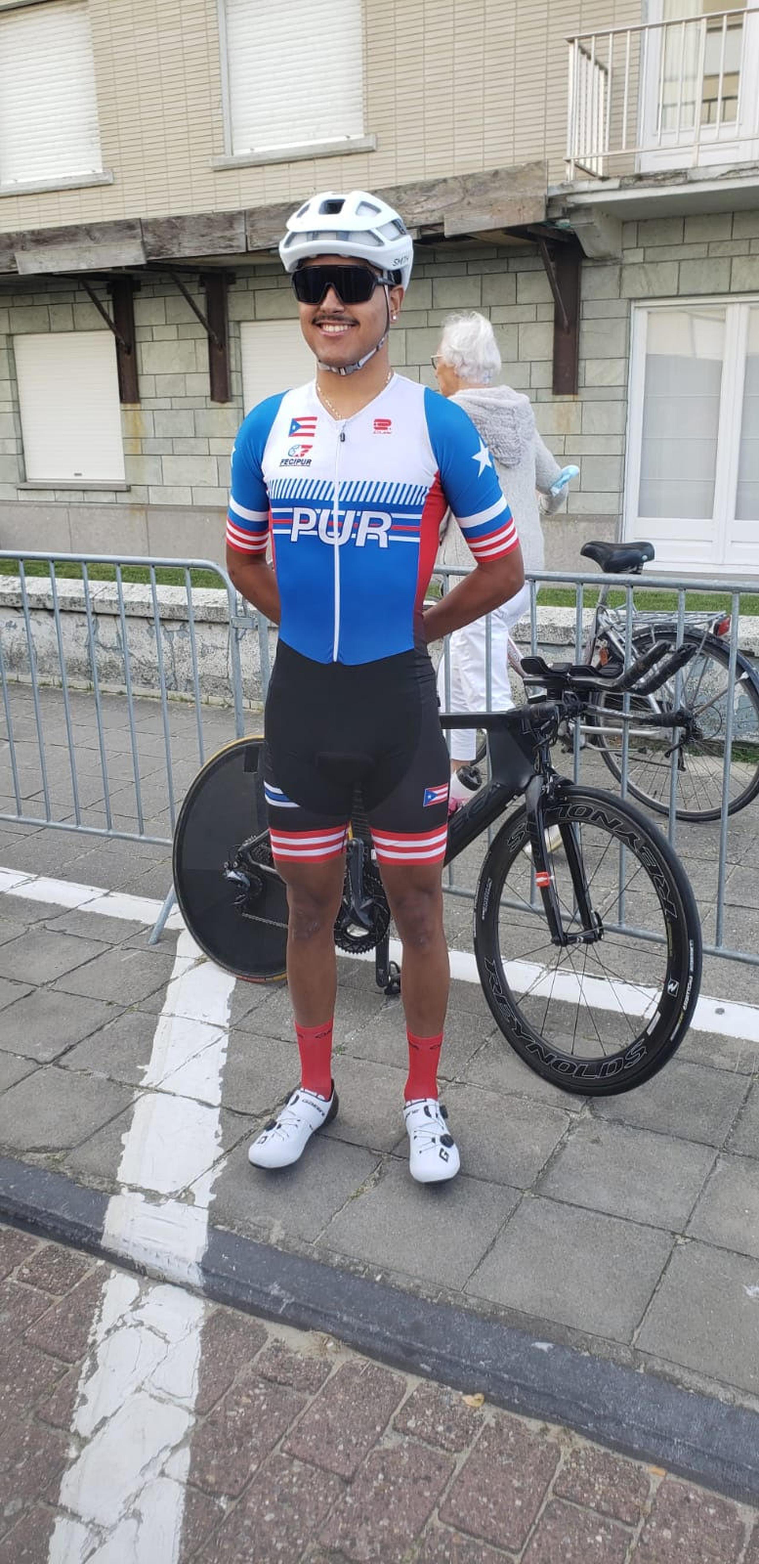 El puertorriqueño Derex Segarra actualmente participa del Campeonato mundial de Ciclismo de Ruta que se celebra en Flandes, Bélgica.
