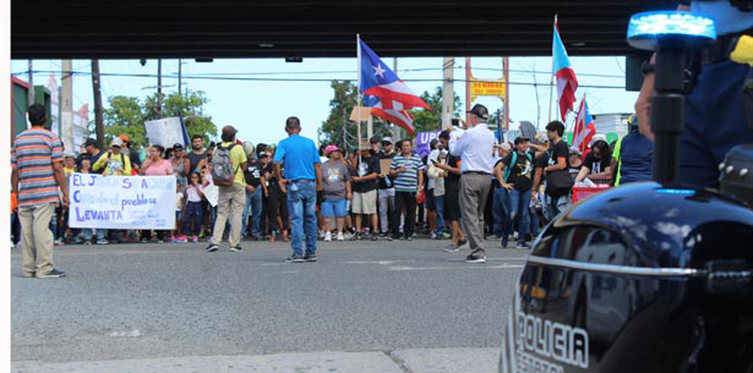 El trayecto de la marcha salió del área del viaducto. (lester.jimenez@gfrmedia.com)
