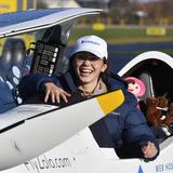 Zara Rutherford, la mujer más joven que voló alrededor del mundo