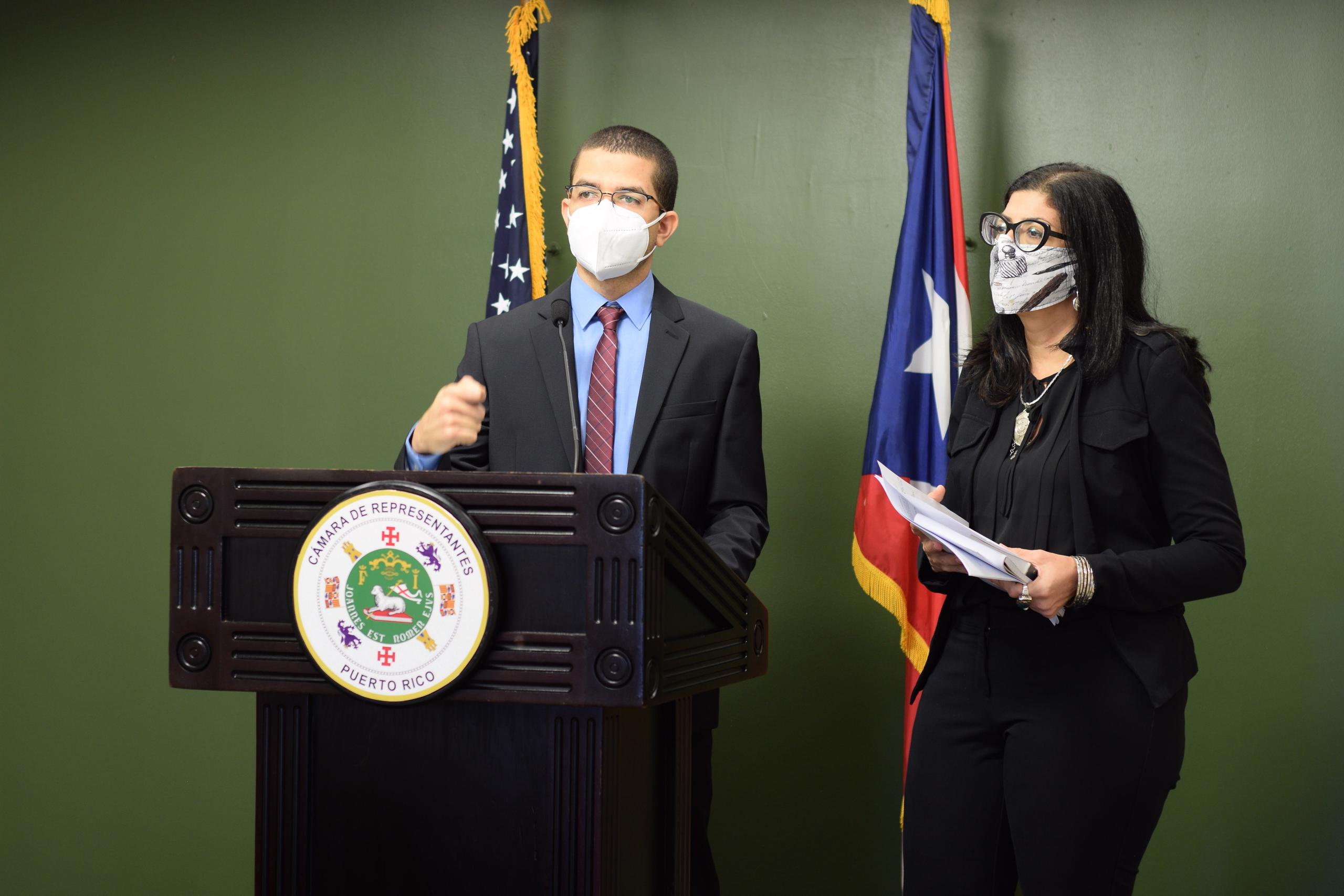 La medida legislativa recoge los reclamos de Prados en una demanda que está pendiente en el Tribunal de Primera Instancia de San Juan.