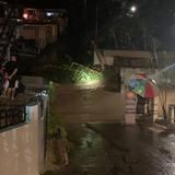 Reportan inundaciones y derrumbes de terreno en Utuado