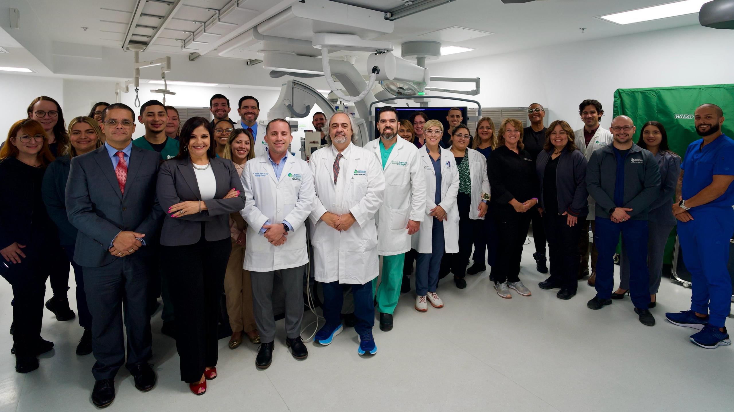 Miembros del equipo del Centro de Neurociencias del Hospital Menonita de Caguas, finalista al premio nacional Stroke Heroes Award 2024, de la American Stroke Association.