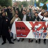 La galardonada película LGBT Joyland se estrena en Pakistán entre protestas 