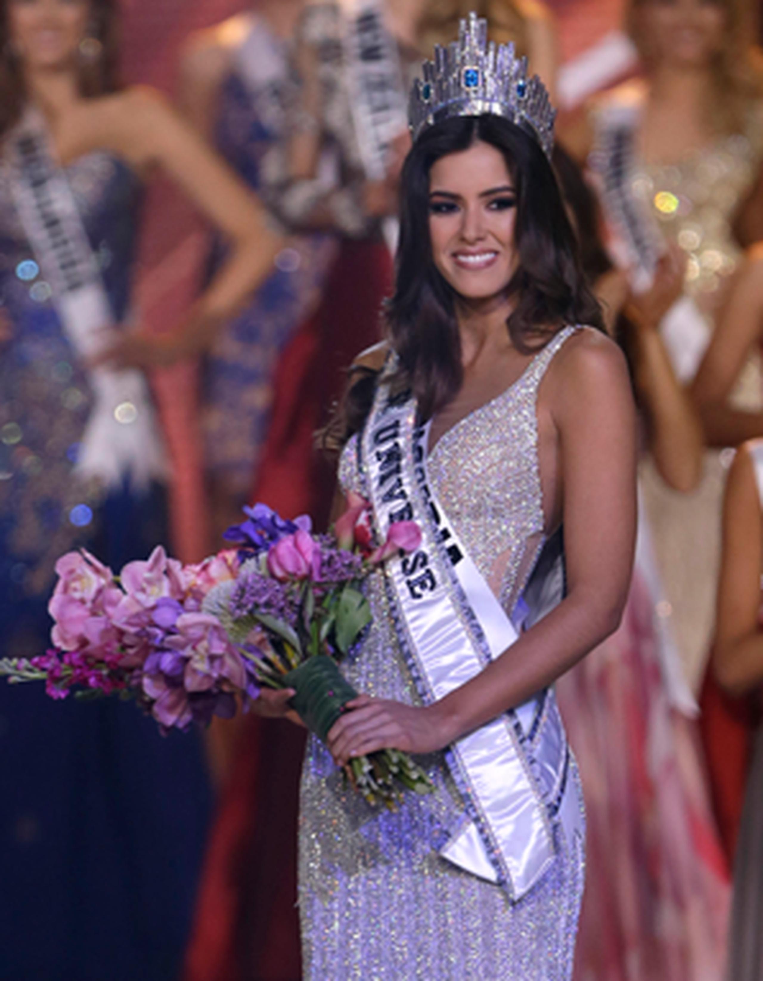 Paulina Vega es la primera colombiana en 57 años en ser coronada Miss Universe. (AP)