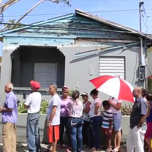 La ayuda llega a Barrio Obrero tras el embate del huracán María
