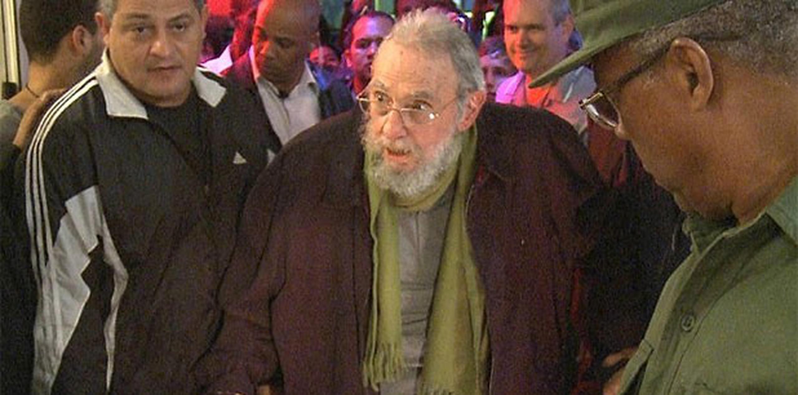 La última aparición en público de Fidel Castro fue en enero pasado, cuando acudió a la inauguración de un estudio de arte en La Habana.(Archivo)